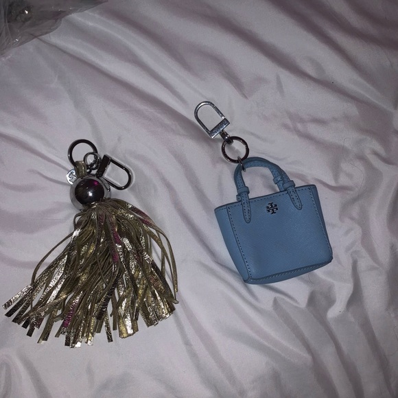 tory burch keychain and keychain blue coin purse - Picture 2 of 2